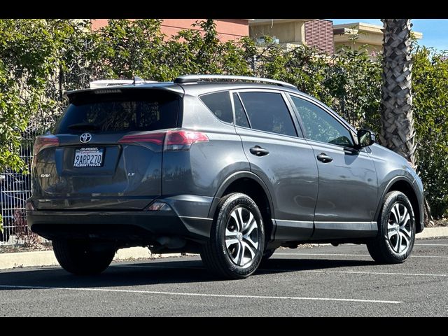 2018 Toyota RAV4 LE