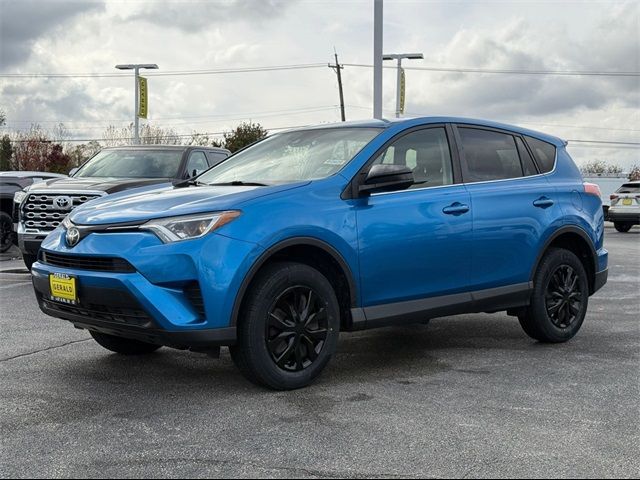 2018 Toyota RAV4 LE