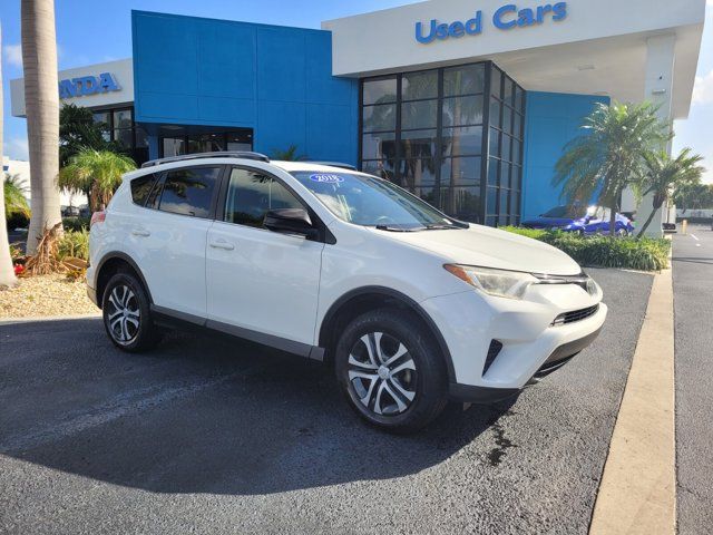 2018 Toyota RAV4 LE