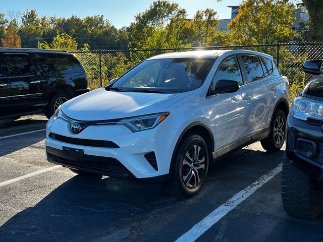 2018 Toyota RAV4 LE