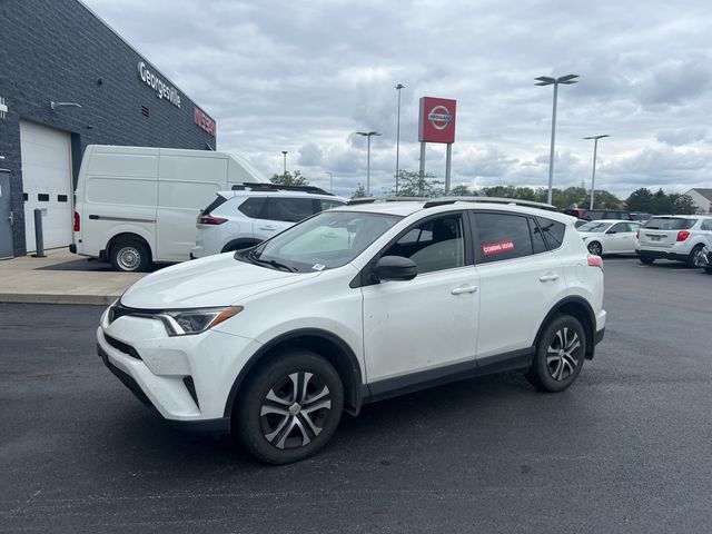 2018 Toyota RAV4 LE