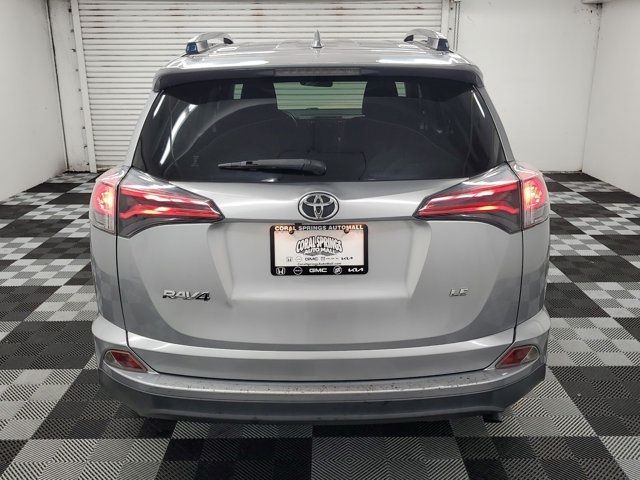 2018 Toyota RAV4 LE