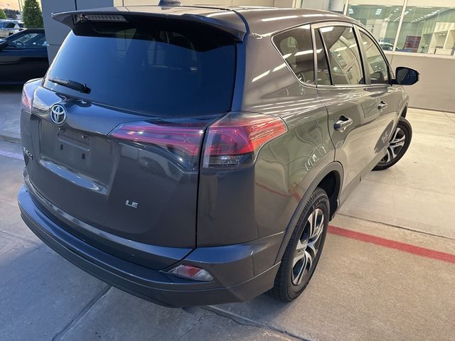 2018 Toyota RAV4 LE