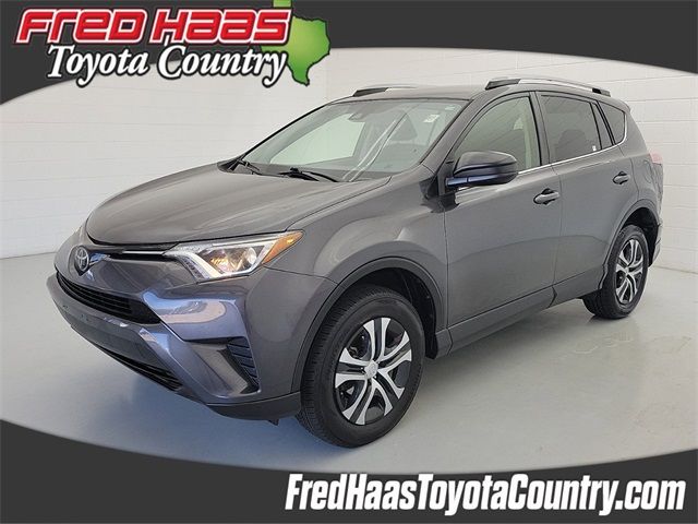 2018 Toyota RAV4 LE