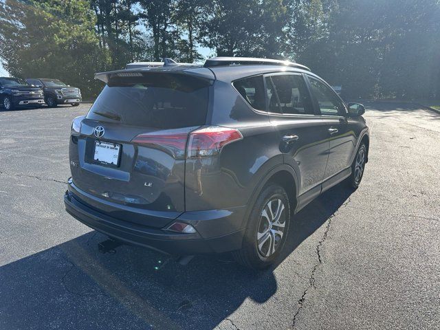 2018 Toyota RAV4 LE