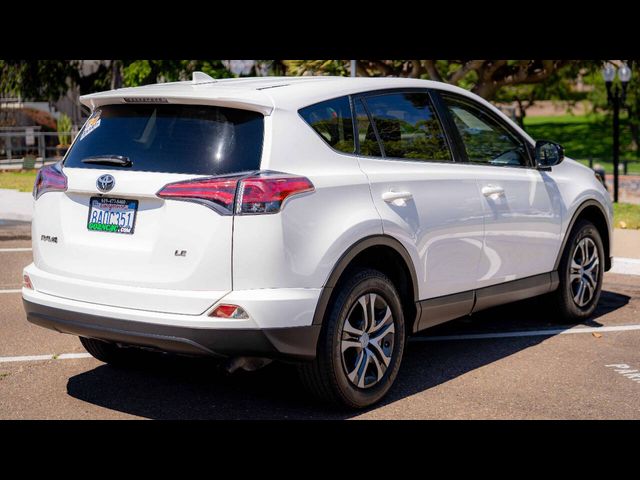 2018 Toyota RAV4 LE