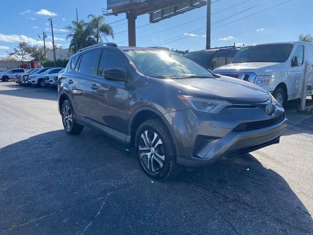 2018 Toyota RAV4 LE