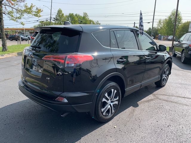 2018 Toyota RAV4 LE