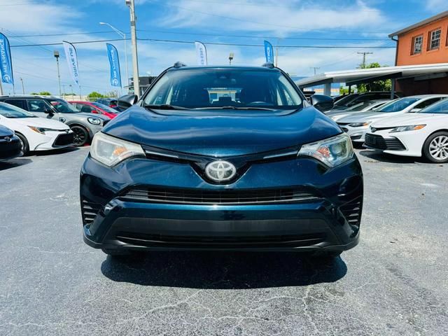 2018 Toyota RAV4 LE