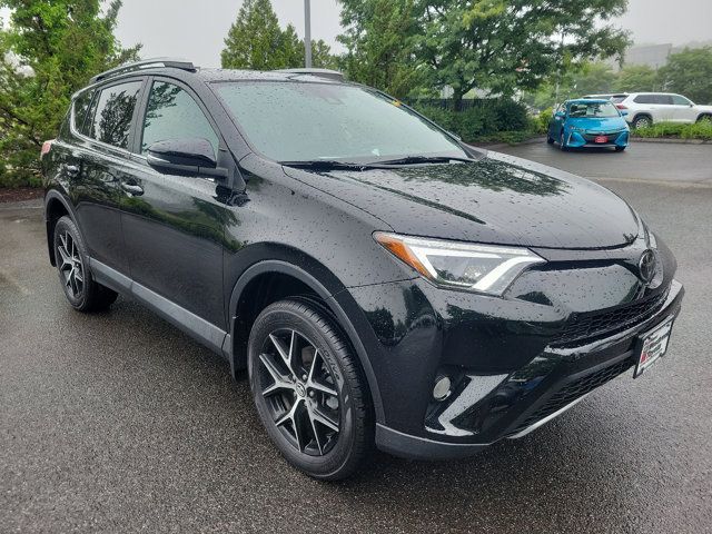 2018 Toyota RAV4 SE