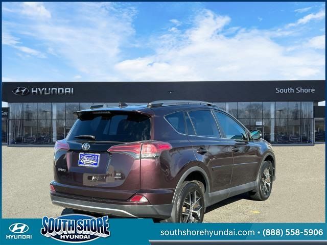 2018 Toyota RAV4 SE