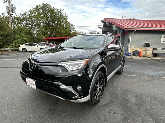 2018 Toyota RAV4 SE