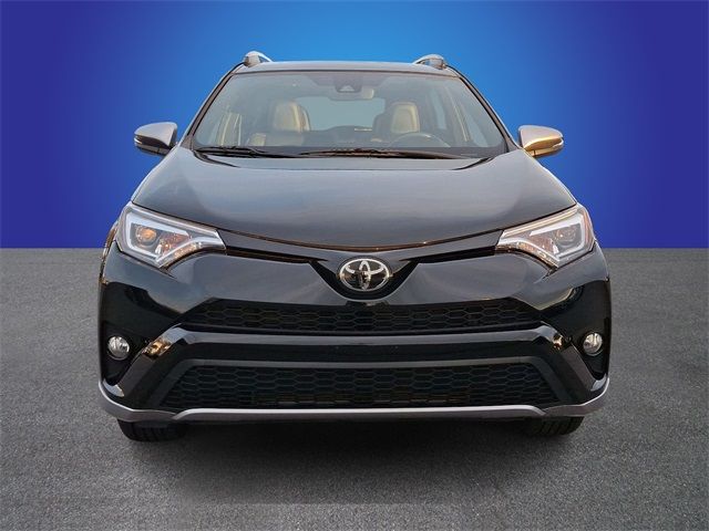 2018 Toyota RAV4 SE