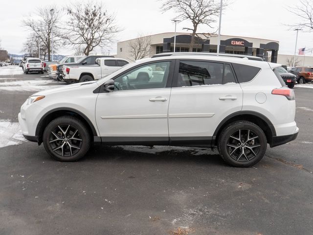 2018 Toyota RAV4 SE