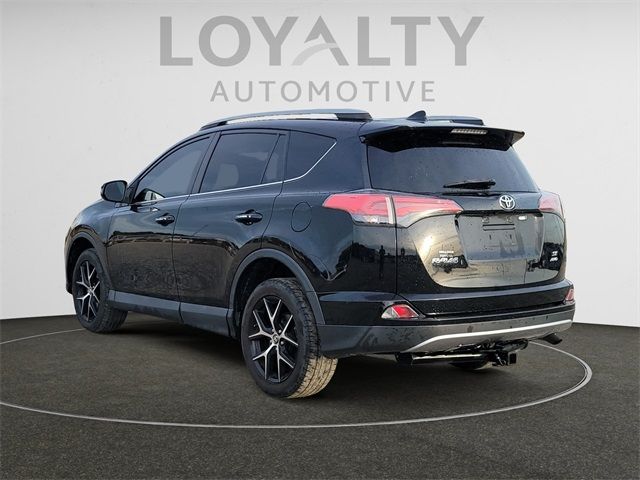 2018 Toyota RAV4 SE