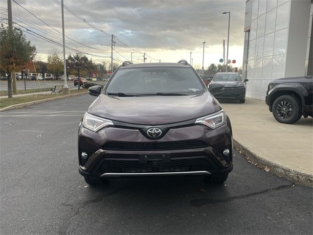 2018 Toyota RAV4 SE