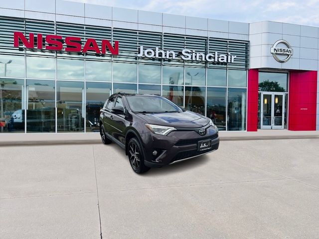 2018 Toyota RAV4 SE