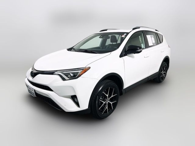 2018 Toyota RAV4 SE