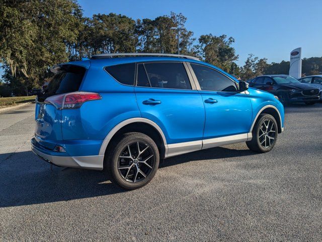 2018 Toyota RAV4 SE