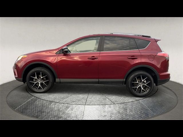 2018 Toyota RAV4 SE