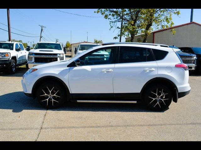 2018 Toyota RAV4 SE