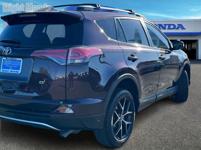 2018 Toyota RAV4 SE