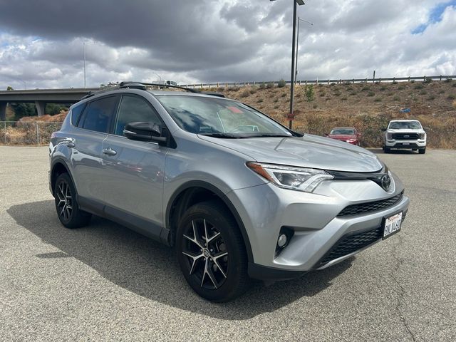 2018 Toyota RAV4 SE