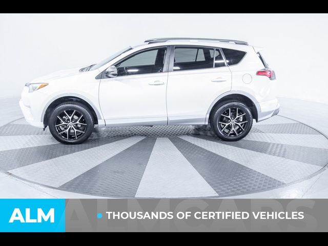 2018 Toyota RAV4 SE