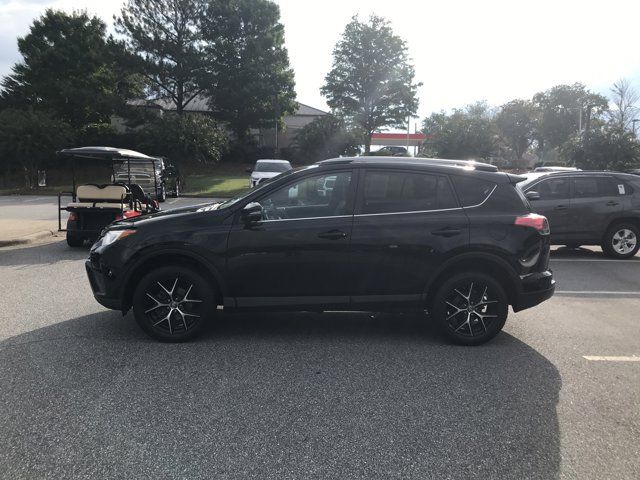 2018 Toyota RAV4 SE