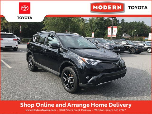 2018 Toyota RAV4 SE