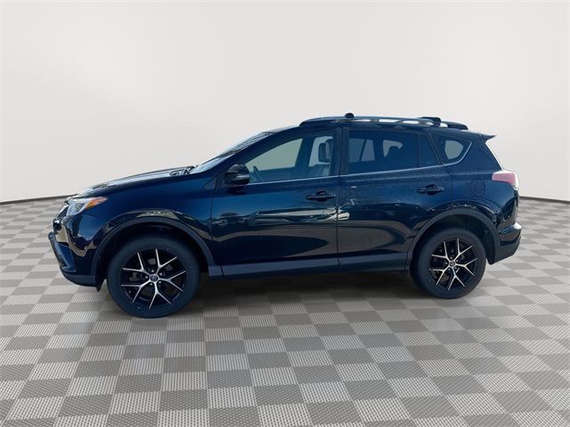 2018 Toyota RAV4 SE