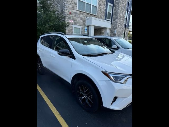 2018 Toyota RAV4 SE