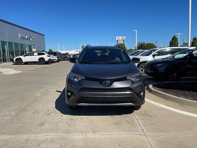 2018 Toyota RAV4 SE