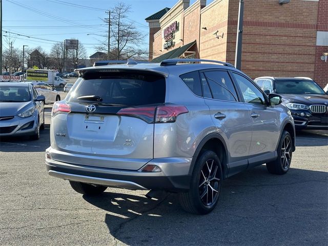 2018 Toyota RAV4 SE