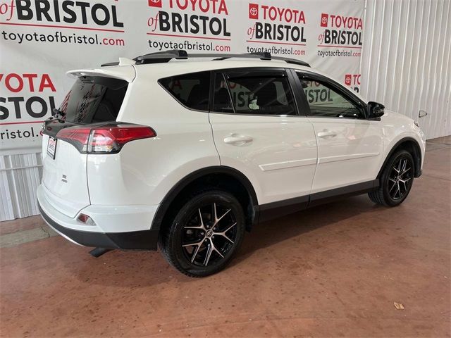 2018 Toyota RAV4 SE