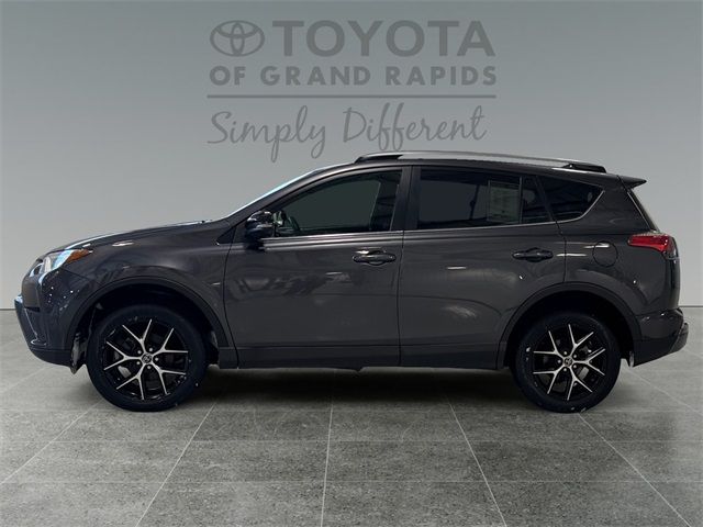 2018 Toyota RAV4 SE