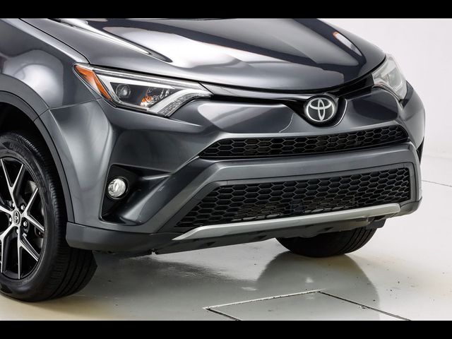 2018 Toyota RAV4 SE