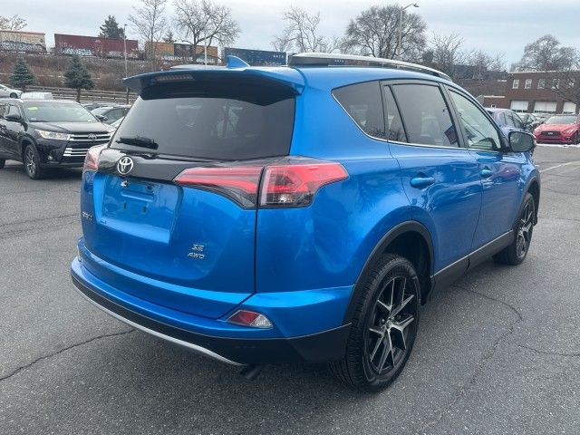 2018 Toyota RAV4 SE