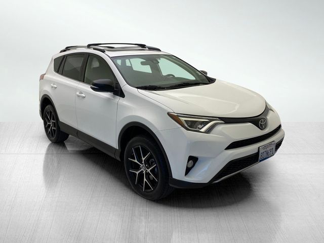 2018 Toyota RAV4 SE