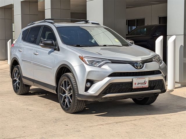 2018 Toyota RAV4 SE