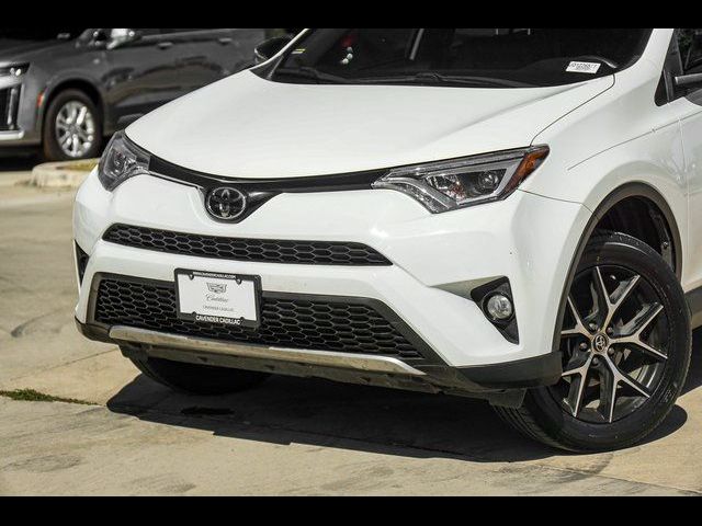 2018 Toyota RAV4 SE