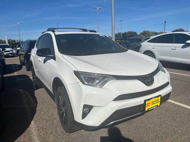 2018 Toyota RAV4 SE