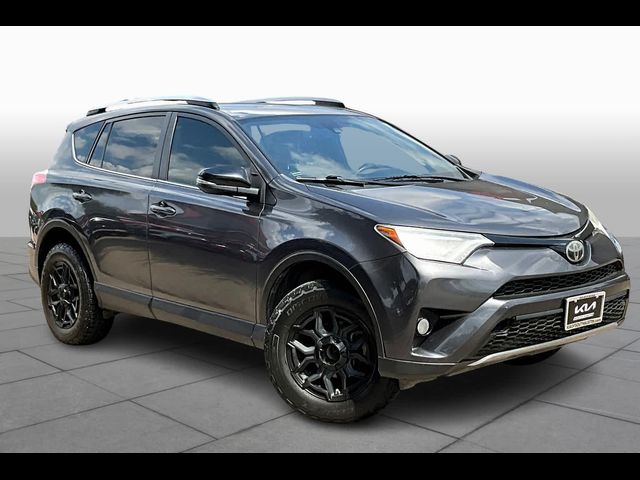 2018 Toyota RAV4 SE