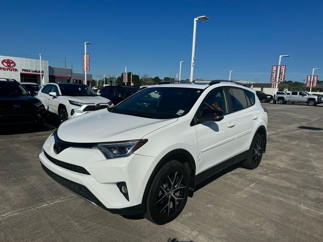 2018 Toyota RAV4 SE