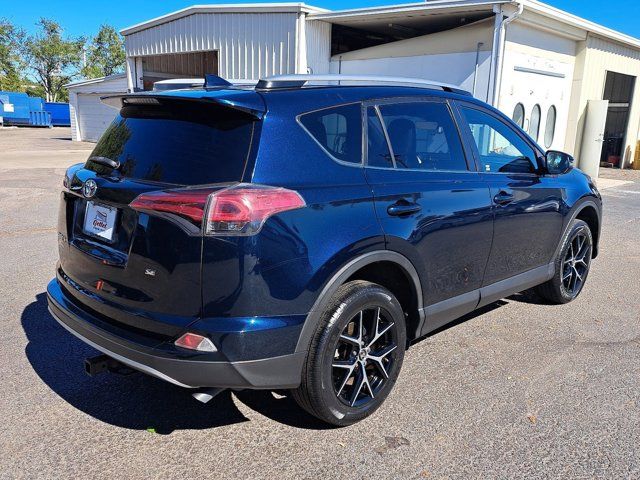 2018 Toyota RAV4 SE