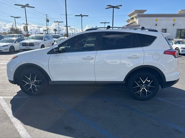 2018 Toyota RAV4 SE