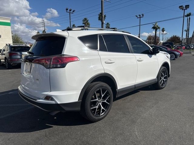 2018 Toyota RAV4 SE