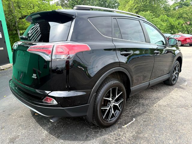 2018 Toyota RAV4 SE