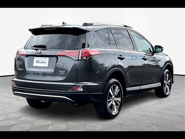 2018 Toyota RAV4 XLE