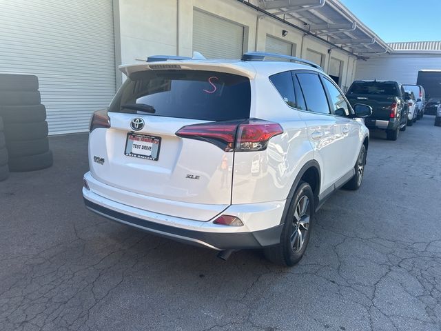 2018 Toyota RAV4 XLE